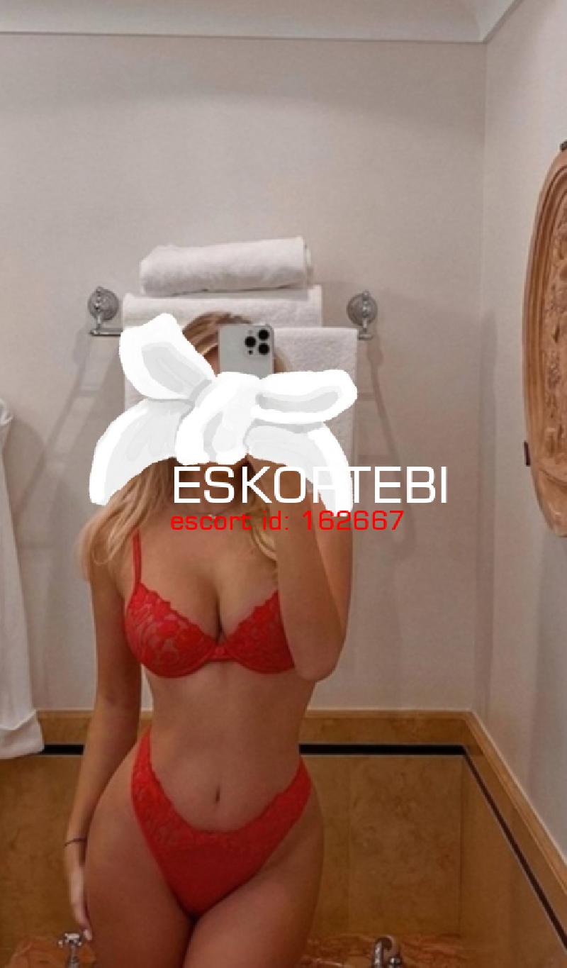 Escort Vika, 28 տարիներ - Main Photo